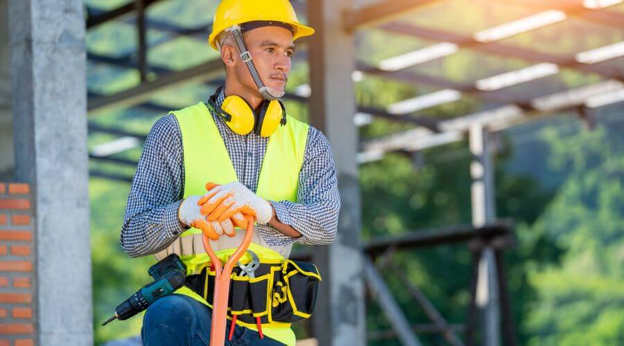 Professional gutter cleaning in Battle Mountain, NV